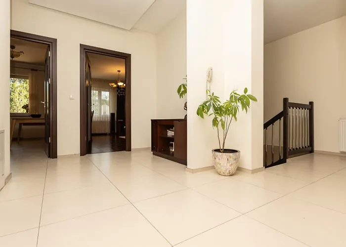 - Cracow 70m2 Apartamento