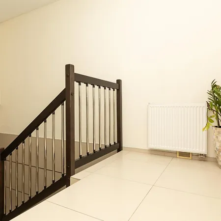 - Cracow 70m2 Appartement